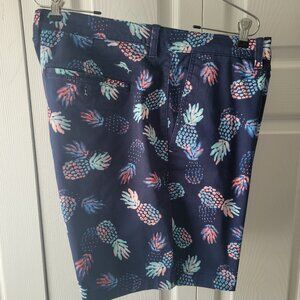 Tommy Bahama Aleutian Night Shorts - NWT - Size 40
